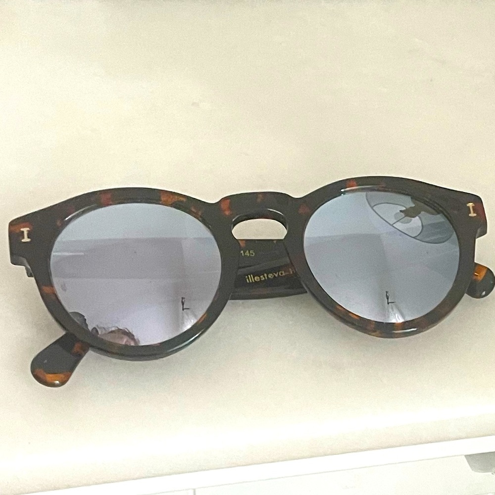 Illsetva sunglasses